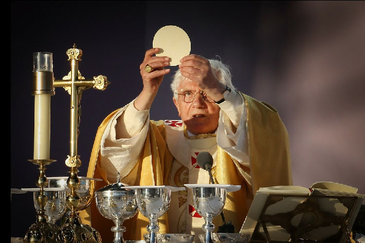 Pope Benedict XVI celebrates Mass in Scotland in 2010